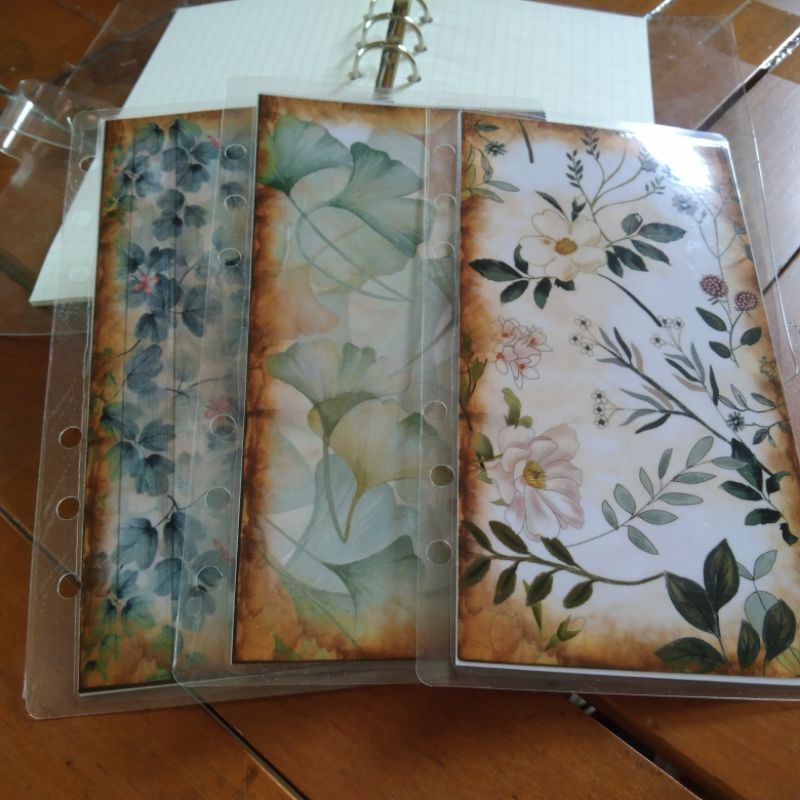 

3 buah amlop uang laminating motif vintage