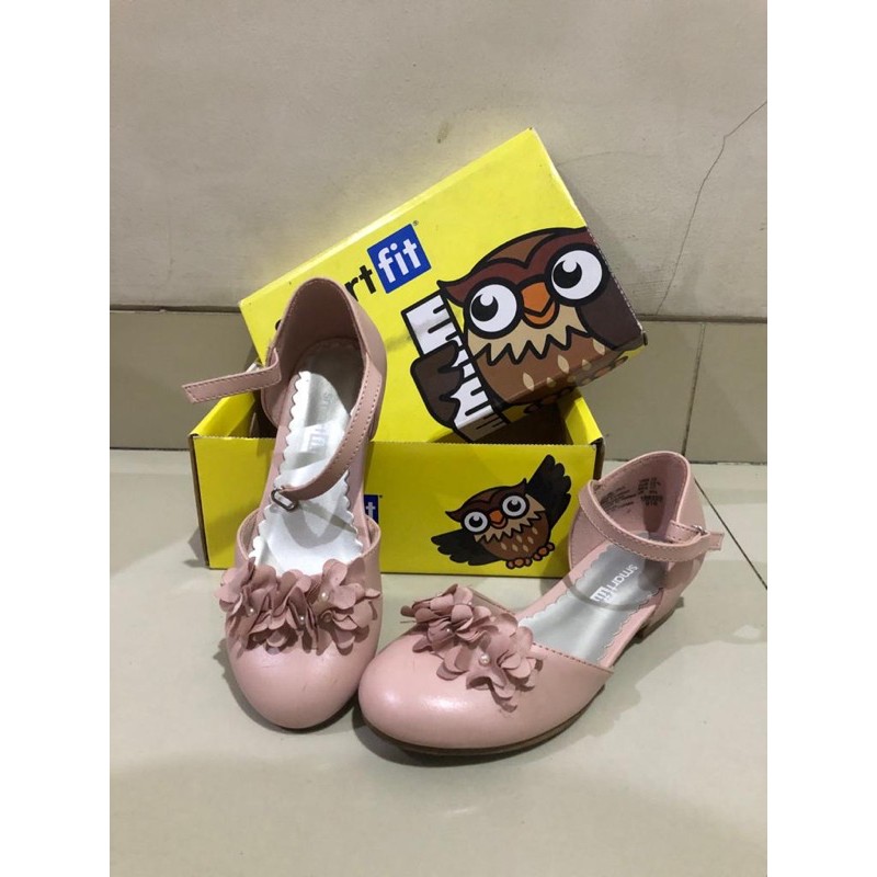 Preloved flat shoes sepatu anak cewe/perempuan brand smart fit size 10 usia 3-5 tahun