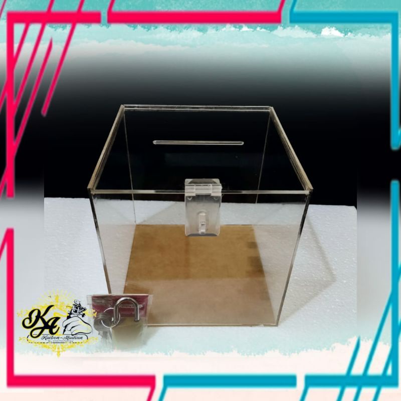 

Kotak Amal Akrilik Seleding Bahan 2mm 15x15x15cm