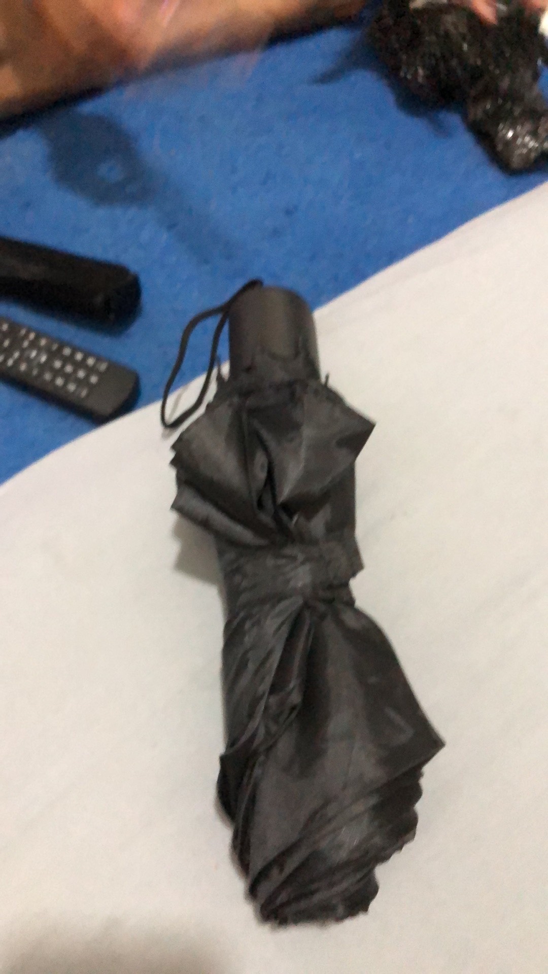 Payung Lipat Warna Hitam