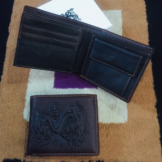 dompet lipat pria bahan kulit asli berkualitas motif cetak naga #dompet #dompetkulit #dompetpria