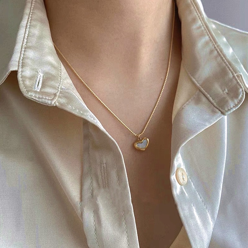 kalung titanium anti karat Premium emas hati Liontin Wanita Aksesoris Fashion