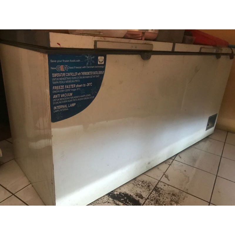 GEA Chest Freezer Chiller