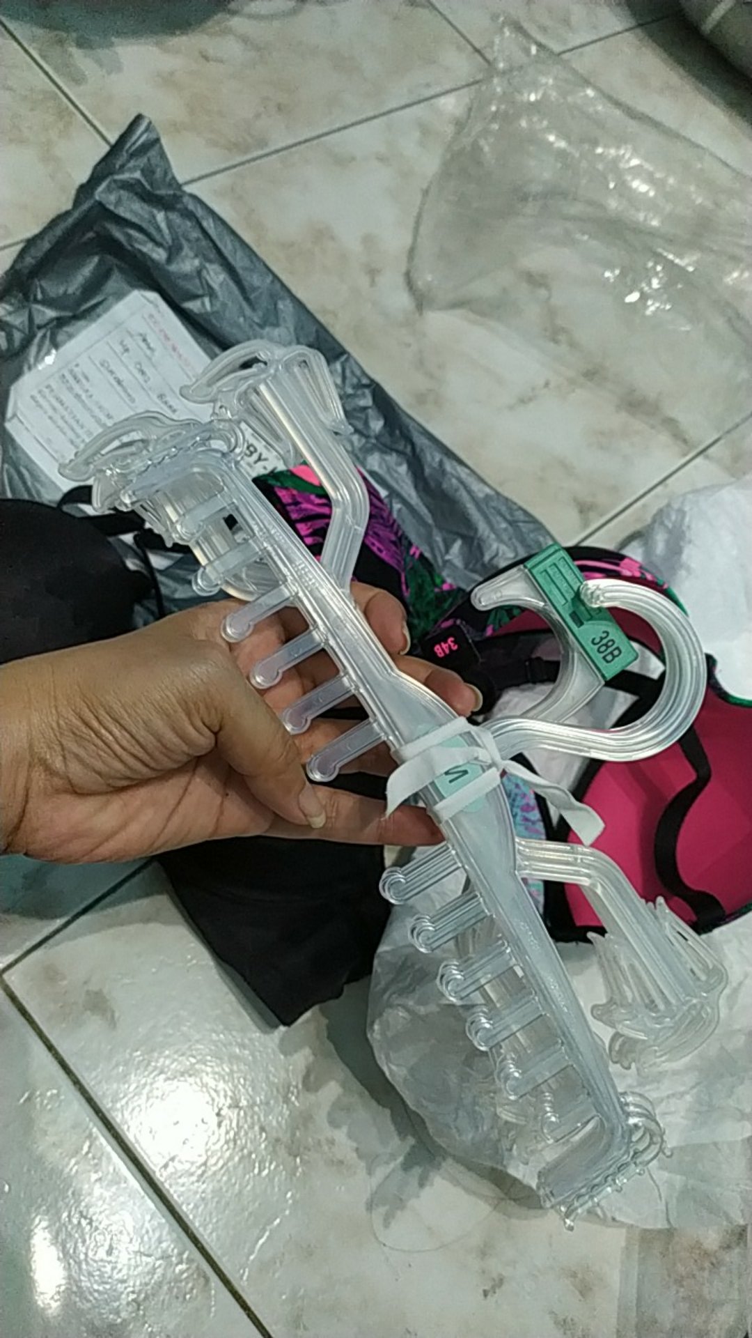 Gantungan Panty Celanadalam Hanger Baju Anak Jemuran Pakaiandalam Plastik Tebal Murah