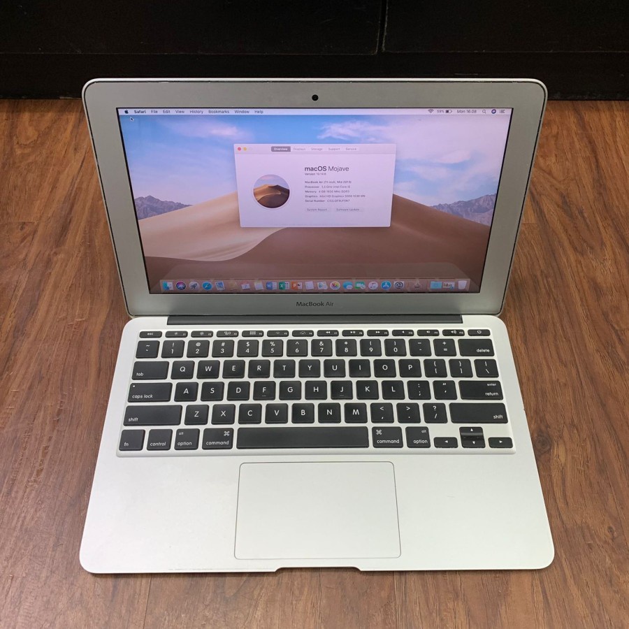 Big Sale Macbook Air 11-inch core i5 Ram 4Gb SSD 512GB (Second)