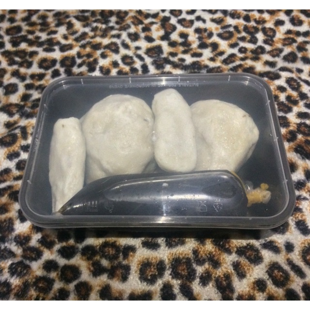 

Pempek Palembang 100% asli ikan tenggiri dan enaak! / Beli 3 cuman 100rb