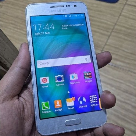 Samsung Galaxy A3 2015 (Second Mulus) Ram 1/16 GB Hp Android Murah