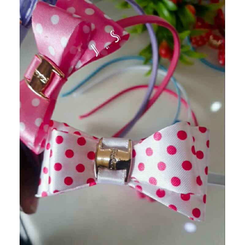 Bando pita kaku motif polkadot