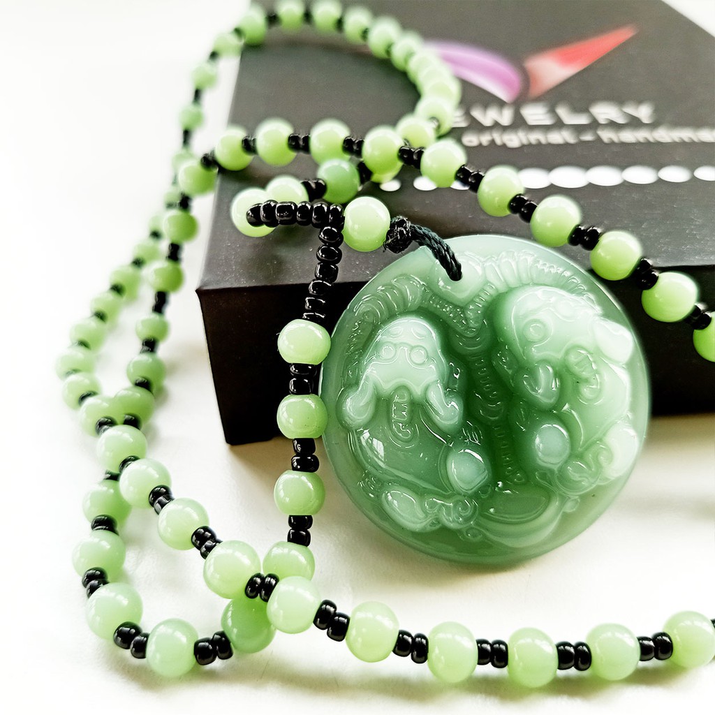 Kalung Liontin Batu Giok Ukir 2 Pixiu - VeE Liontin Handmade