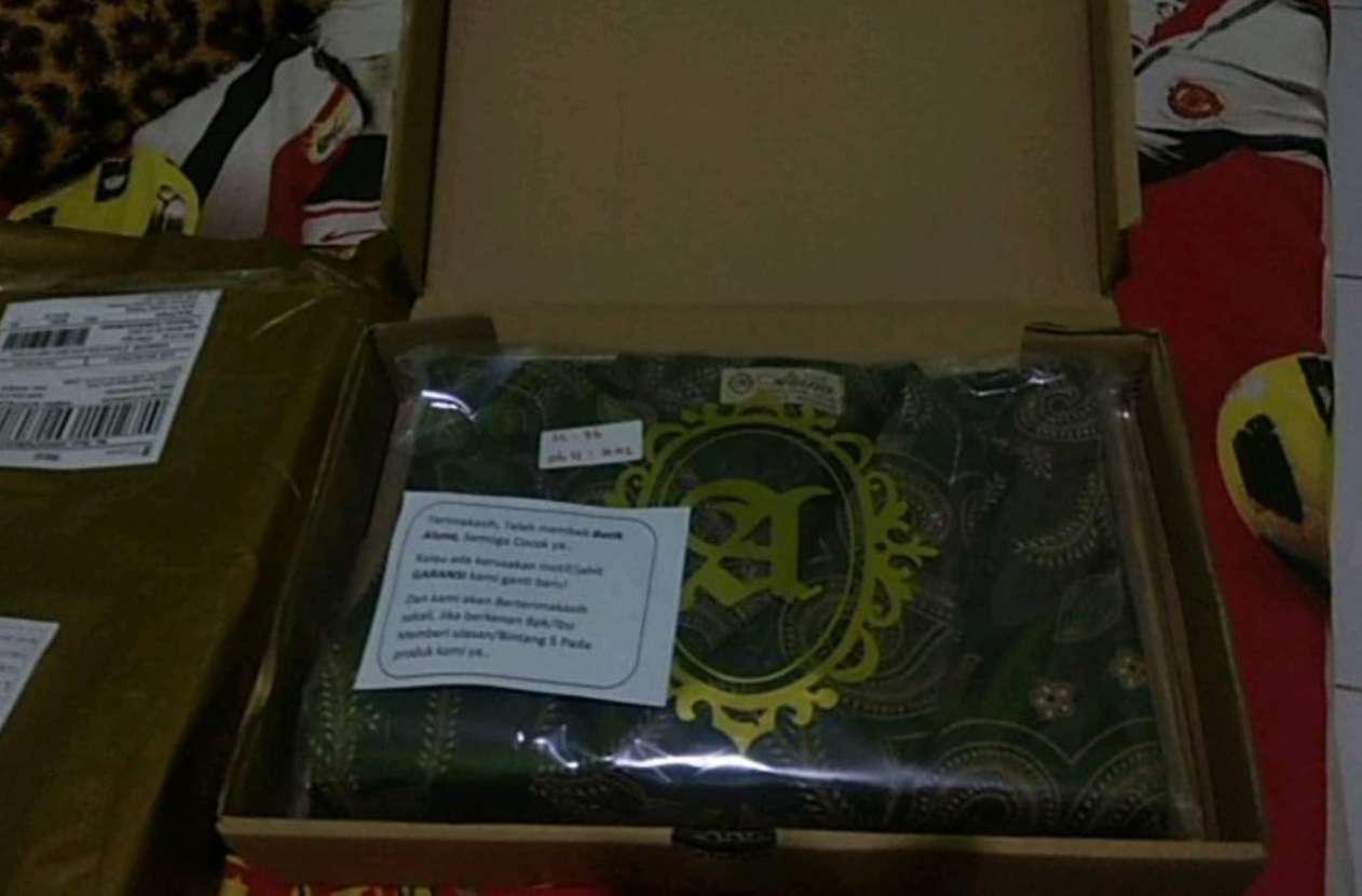 Batik Pria Lengan Panjang Slimfit Modern Premium Kemeja Batik Pria Lengan Panjang Batik Aluna Gba064