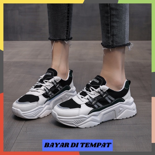 SS-SW305S Sepatu Sneakers Wanita Sport / Sepatu Olahraga / Sneakers Impor