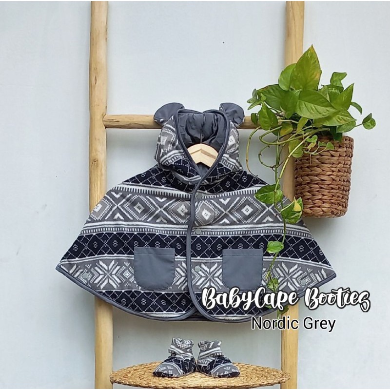 Paket kado Baby Cape Booties Babycape Cuddle Me Set Bayi Jaket Bayi Sepatu CuddleMe-Nordic Grey