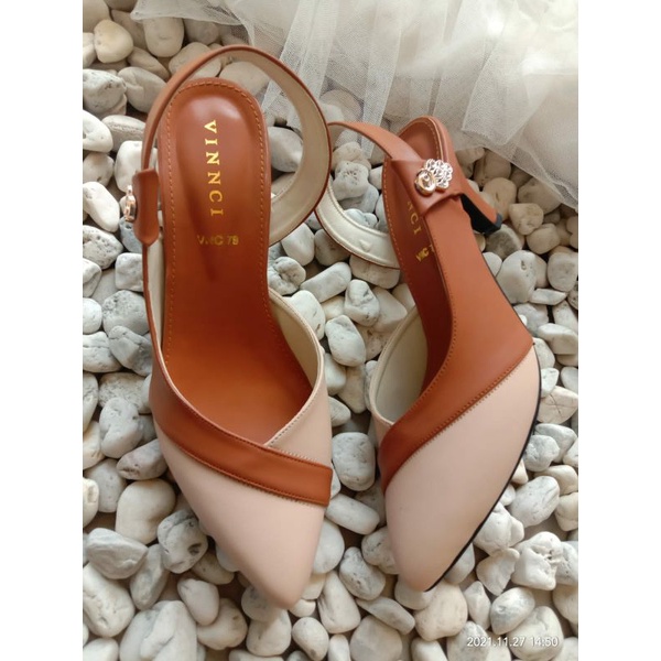 VINNCI PREMIUM by Misuta Reiza Heels