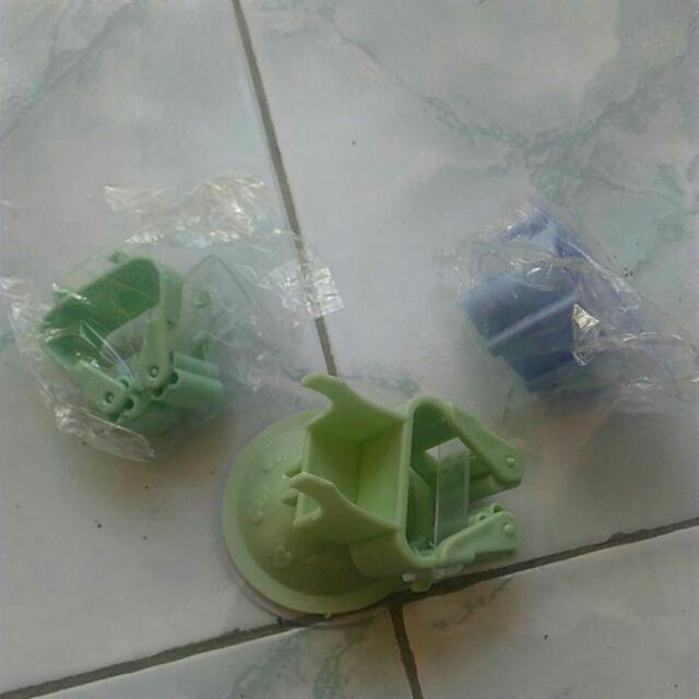 Gantungan Alat Pel Gantungan Sapu Holder Pel Lantai Holder Sapu Lantai