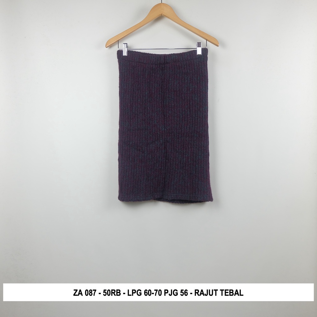 Thrift Rok Wanita - Kode Z1-ZA 087