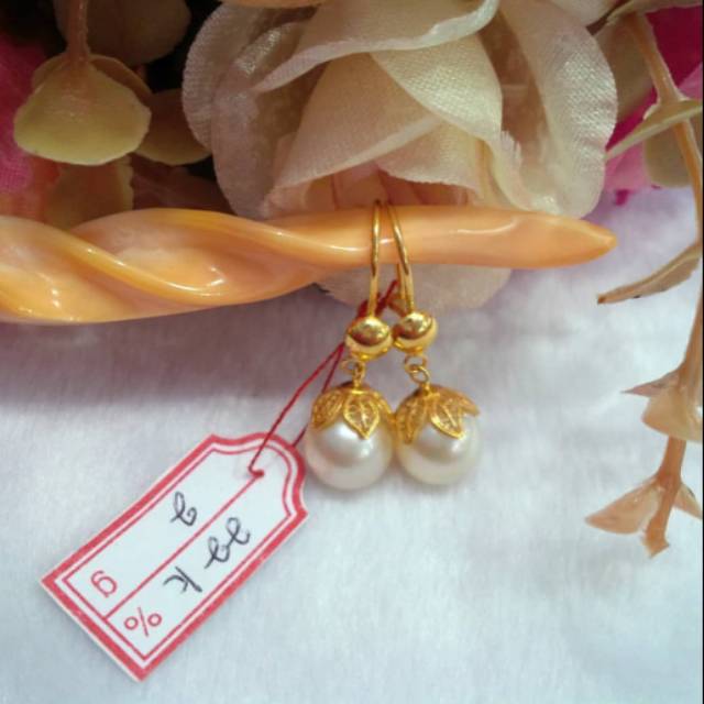 Anting emas 22 karat mutiara laut putih asli lombok