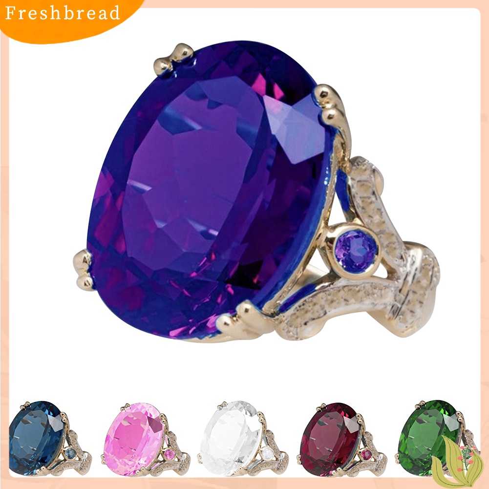 [TERLARIS]Women Big Faux Topaz Finger Ring Fashion Party Wedding Club Jewelry Hollow Gift