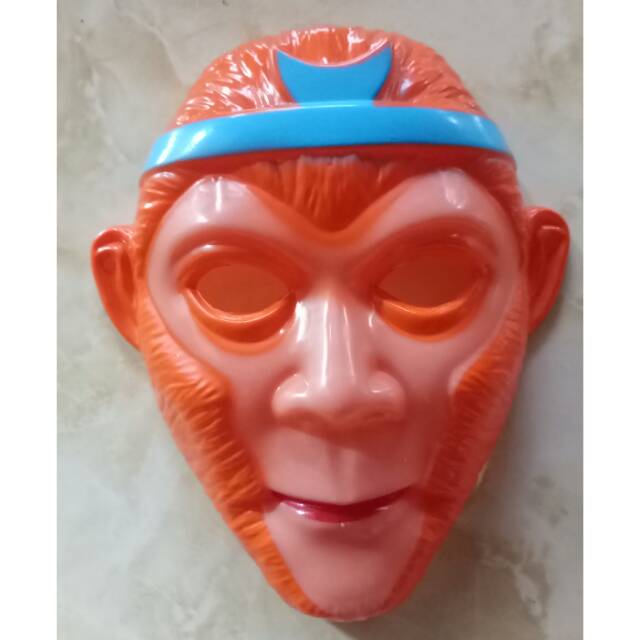 Topeng kera sakti sun gokong