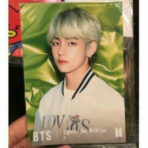PC Postcard BTS V TAEHYUNG LIGHTS CHANGING JACKET