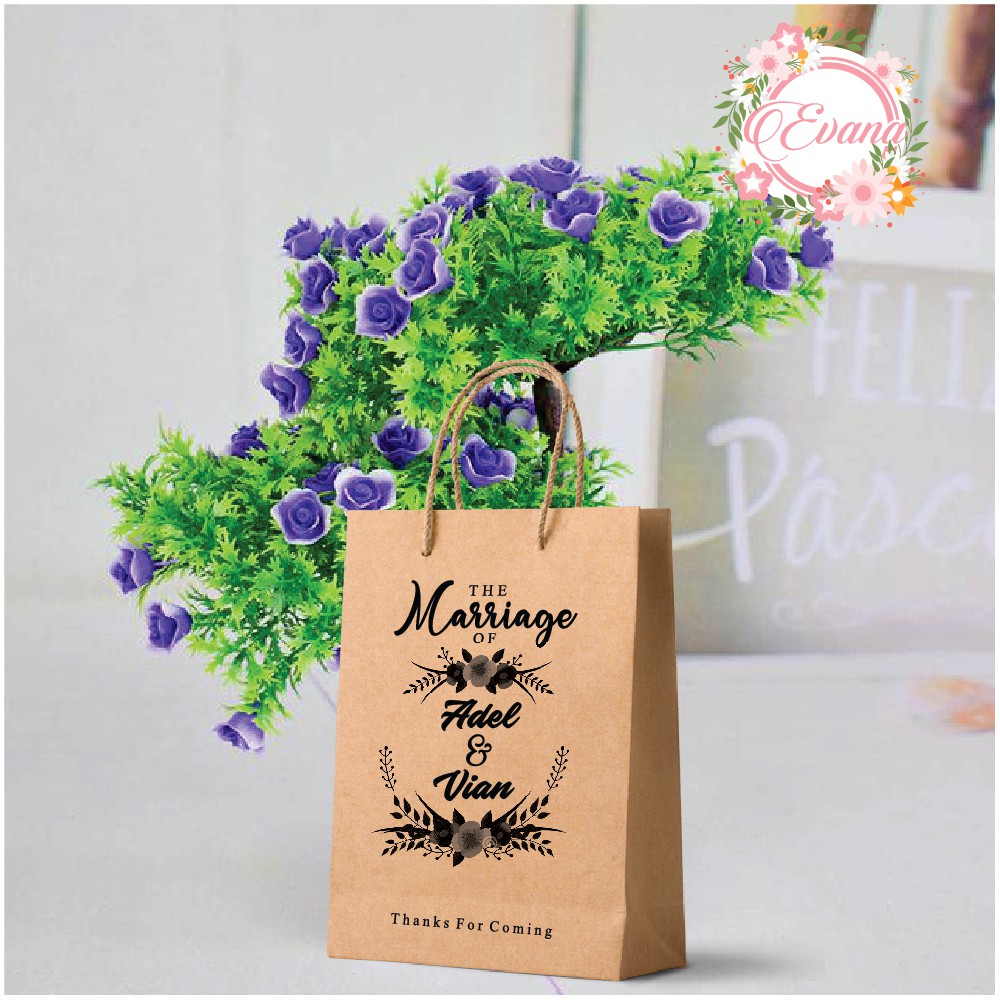 

PAPERBAG TAS KERTAS CUSTOM DESIGN SUKA -SUKA SIZE 12 x 5 x 21 cm