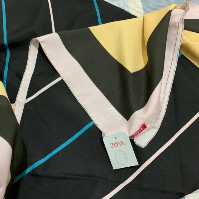 (NEW) kerudung zoya segi empat pink hitam