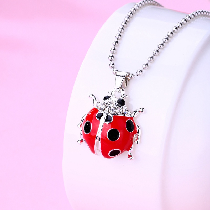 Kalung Rantai Panjang Dengan Liontin Kumbang Merah Aksen Kristal Untuk Wanita