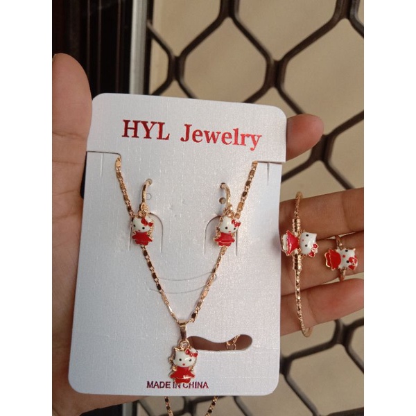 Kalung anak satu set perhiasan untuk anak berisi 4 item cincin anting gelang kakaung