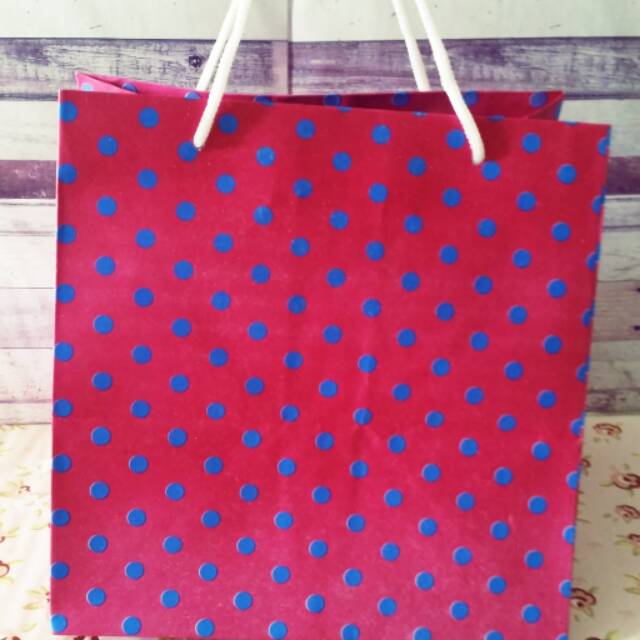 

Kantong kertas / paperbag NXB