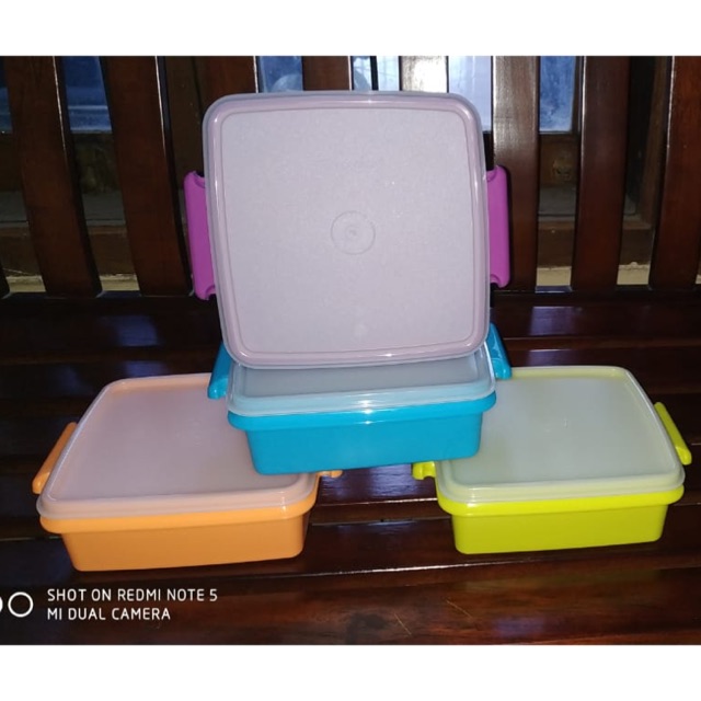 Tempat makan / tempat serbaguna/ carry all set satuan