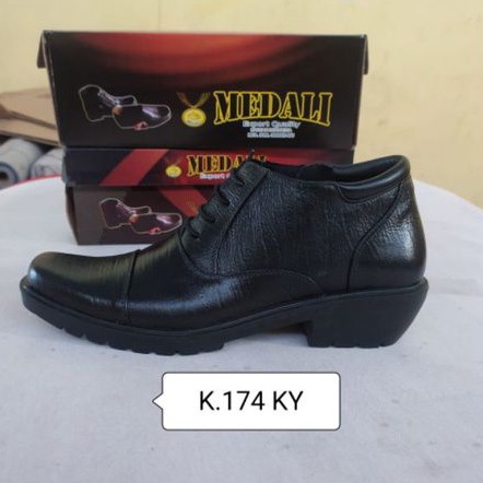 Sepatu kulit pria PDH polri TNI security guard PNS sepatu kerja formal tampil lebih keren