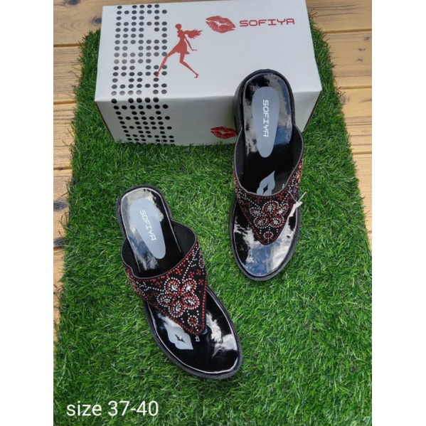 SOFIYA JAPIT BUNGA WEDGES CANTIK EMPUK