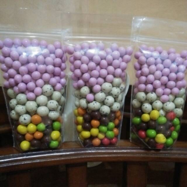 

Coklat warna warni