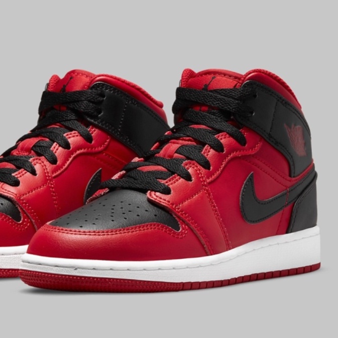 Nike Air Jordan 1 Mid Reverse Bred GS 40 / 7Y Ready Stok Not High Retro Toe Dunk Black White Low