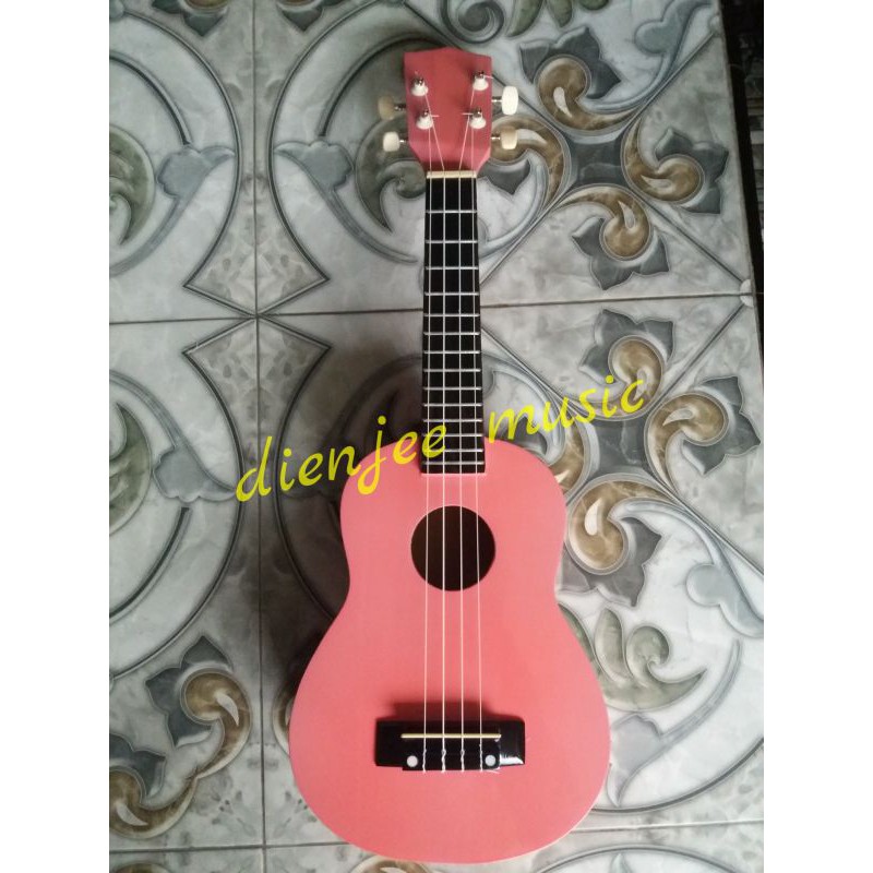 UKULELE GITAR UKULELE CONCERT PINK