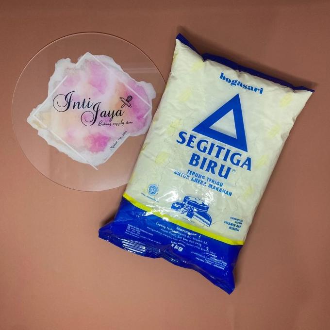 

+++++] Tepung terigu segitiga biru bogasari 1kg