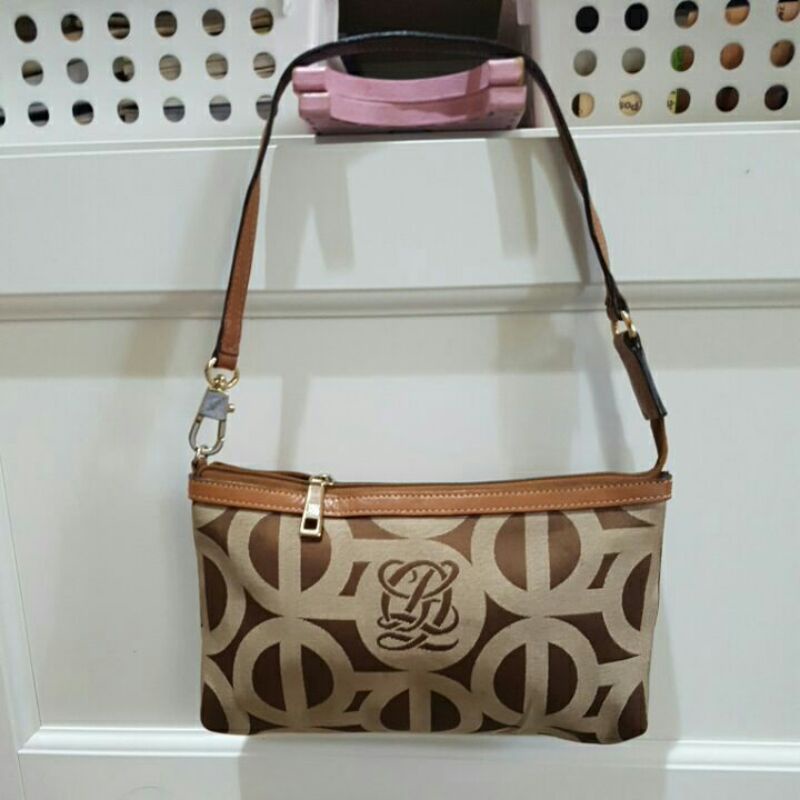 Preloved shoulder bag/ tas ketek Louis Quartorze