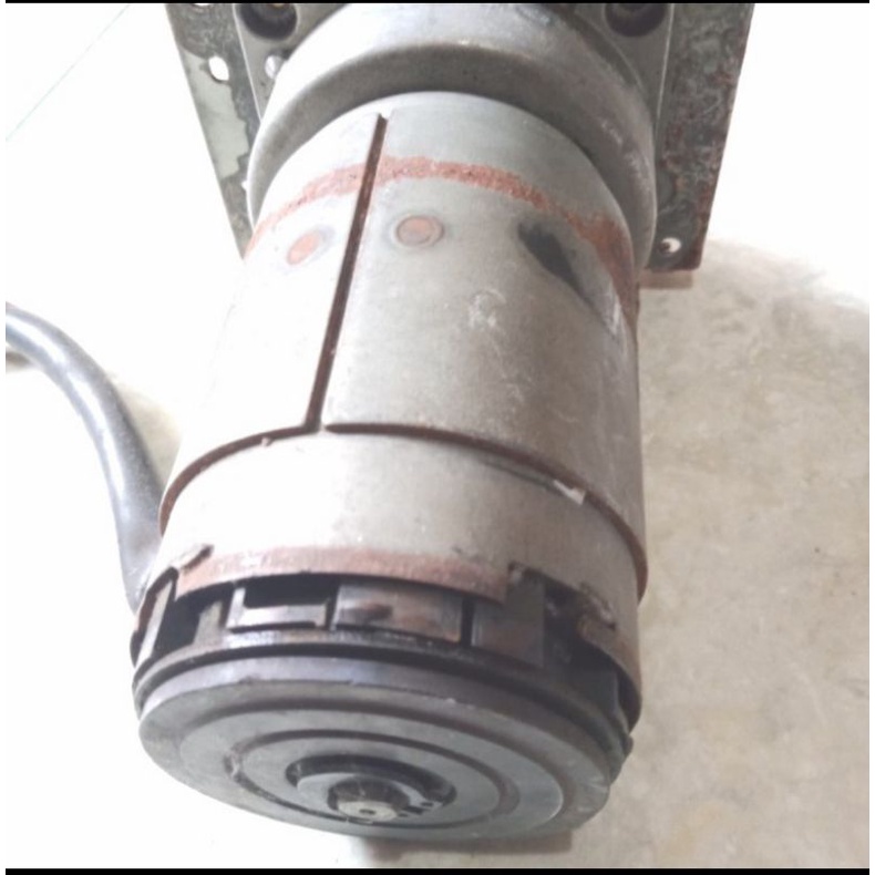 Motor Dc gearbox 24V Torsi 70Kg.cm