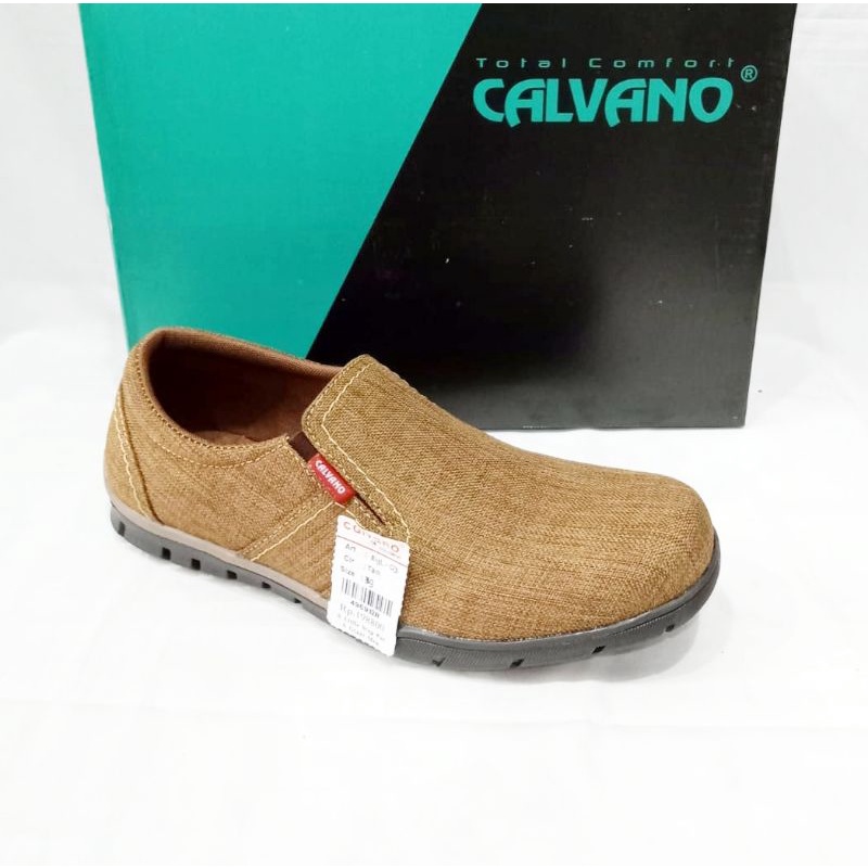 Sepatu Casual Pria / Sneakers / Sepatu Slip On CALVANO RYL
