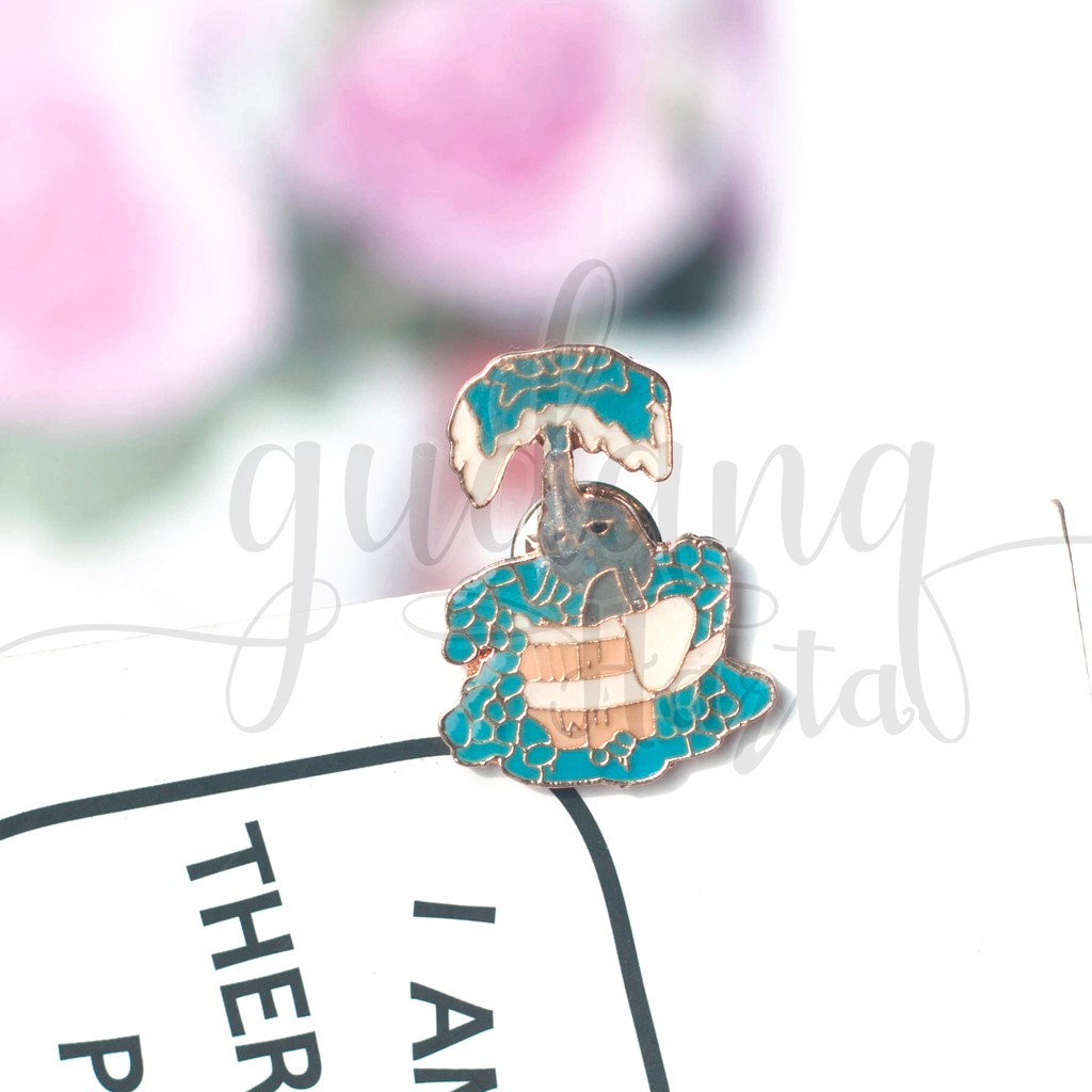 Pin Gajah Mandi Elephant Lucu Bros Tas Unik GH 208226