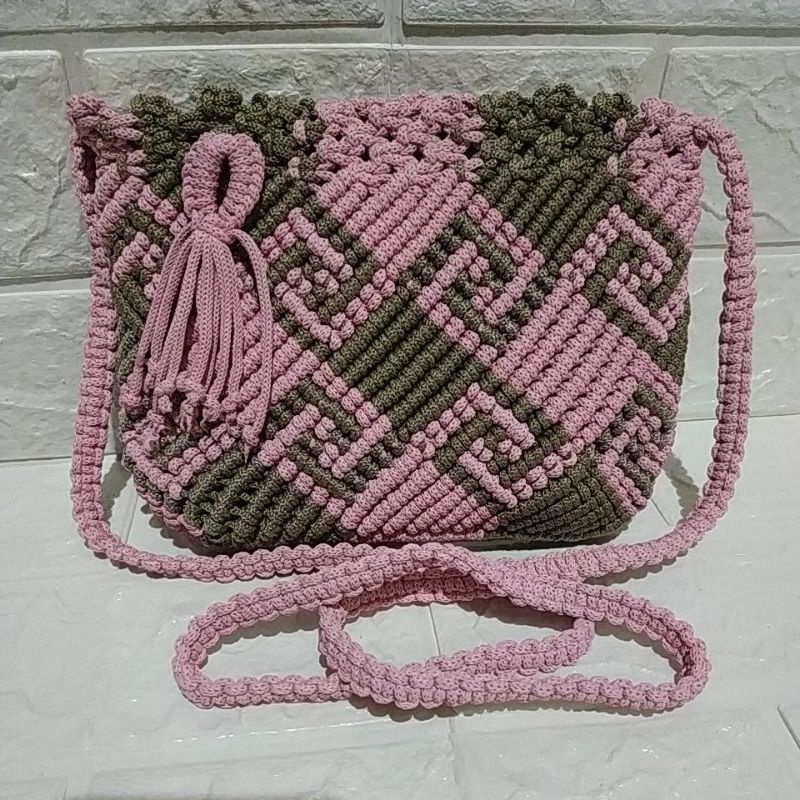 Tas talikur Kalimantan / tas rajut selempang / tas talikur / tas rajut murah / slingbag