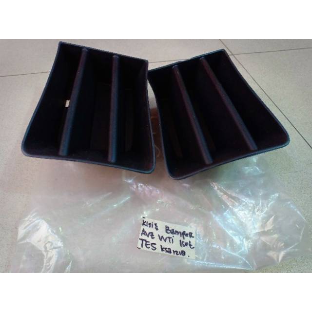 Tutup bumper avanza / xenia depan