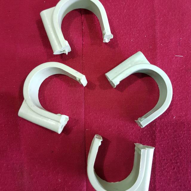 Klem pipa PVC "1" inch