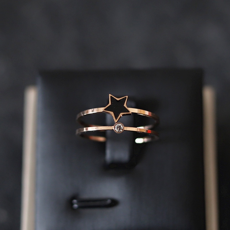 Cincin Titanium Lapis Rose Gold 18K Bentuk Kotak / Hati / Bintang Untuk Wanita