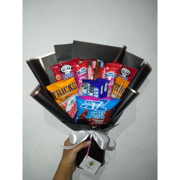 

Promo 7.7 Bucket Snack / Buket Makanan / Buket Wisuda