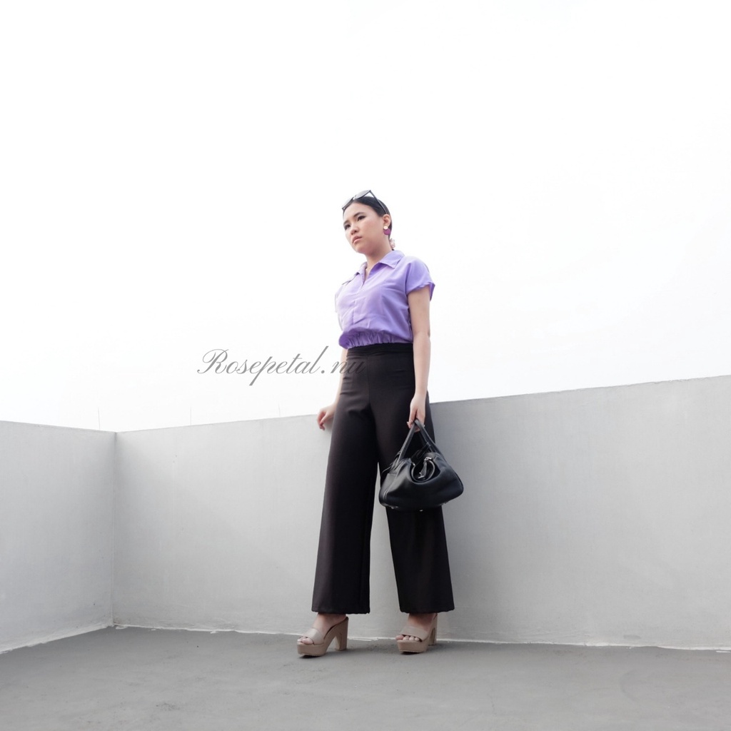 Nomi Top / Crop top / crop shirt / kemeja karet / blouse / basic shirt / kemeja crop