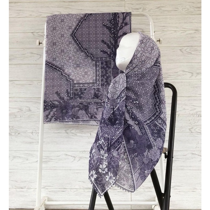 101 -150 KERUDUNG VOAL MOTIF SEGIEMPAT-119