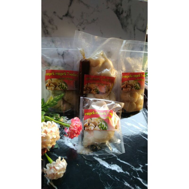 

empek empek 7 saudara biasa
