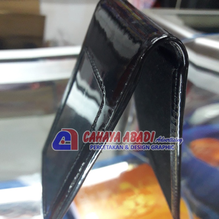 

Promo Casing/Holder Id Card Magnet Kulit Glossy Berkualitas