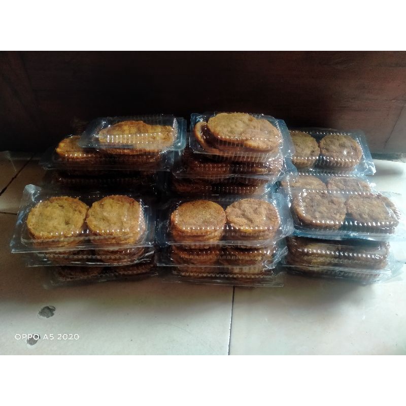 

empal manis sdh matang siap makan isi 10pc