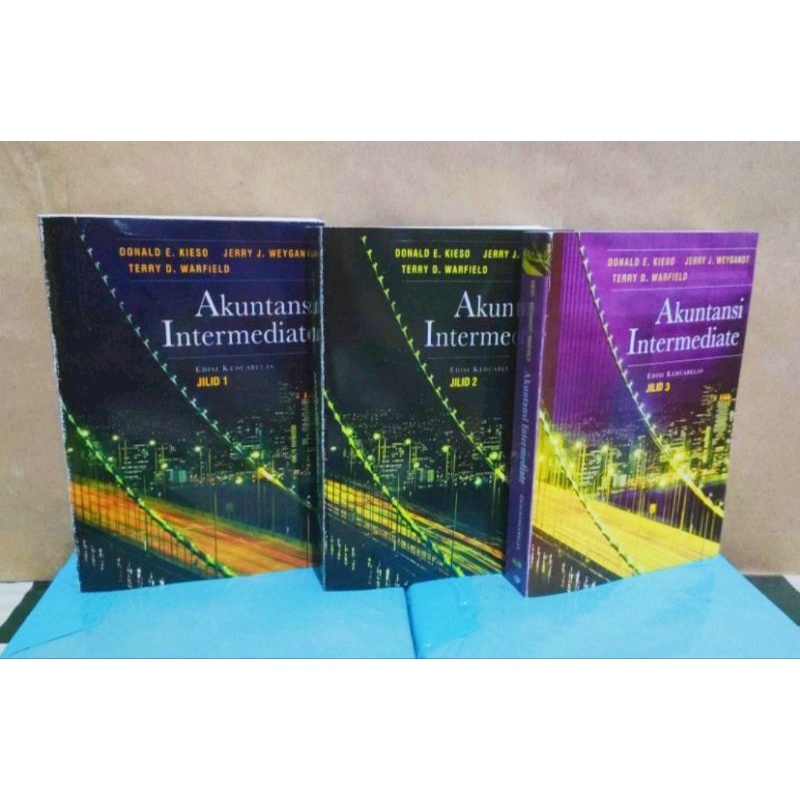 AKUNTANSI INTERMEDIATE EDISI 12 JILID  1 2 3 Kieso Weygandt Warfield